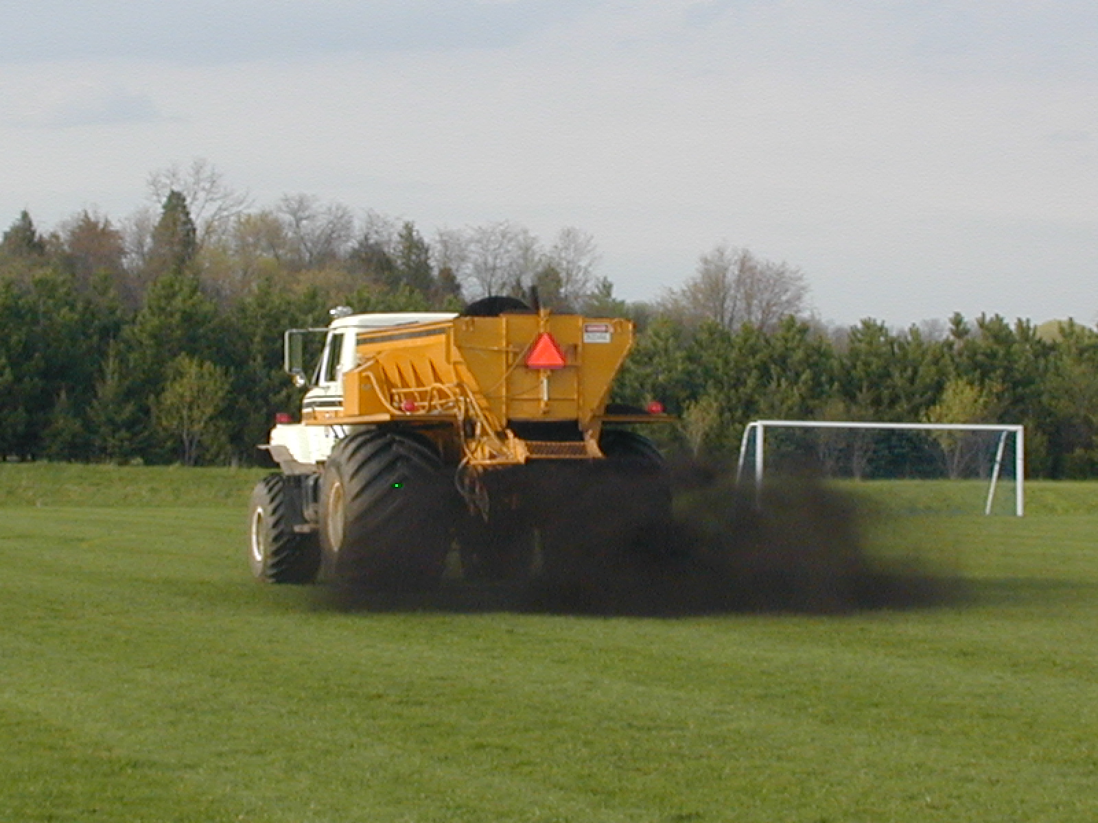 Compost_Soccer_Field_Topdressing